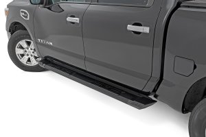 Nissan Titan Running Boards - Rough Country - HD2 Aluminum - Black - '04-'24